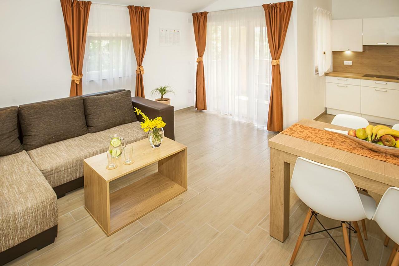 Residence Mediterraneo II Baska  Luaran gambar