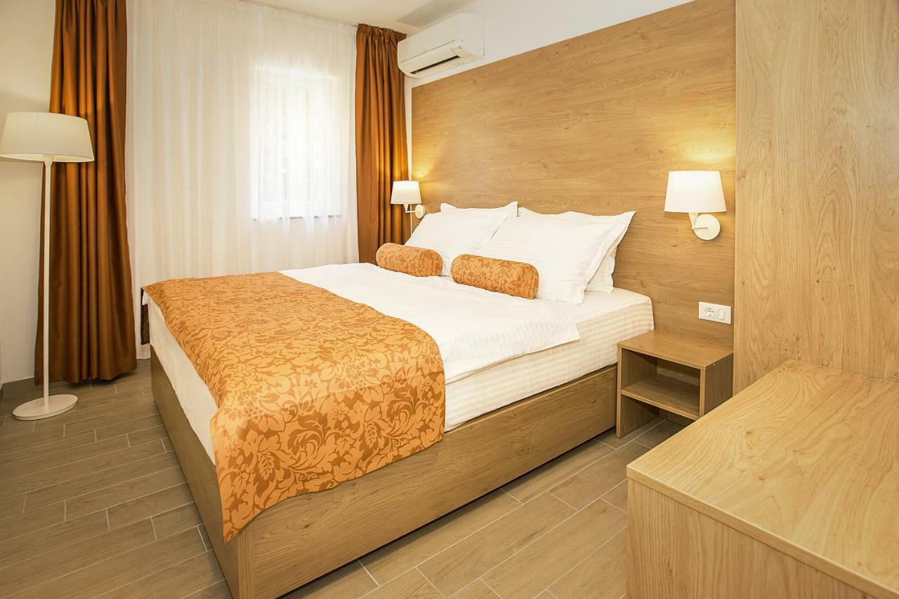 Residence Mediterraneo II Baska  Luaran gambar