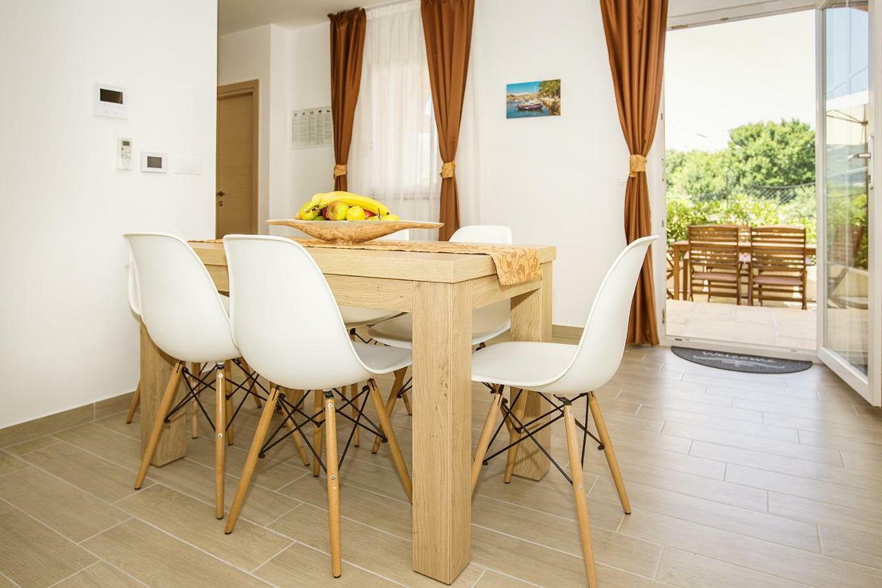 Residence Mediterraneo II Baska  Luaran gambar